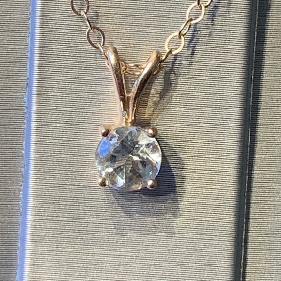 EUC - 10 K Yellow Gold & Aquamarine Set - Picture 4 of 13